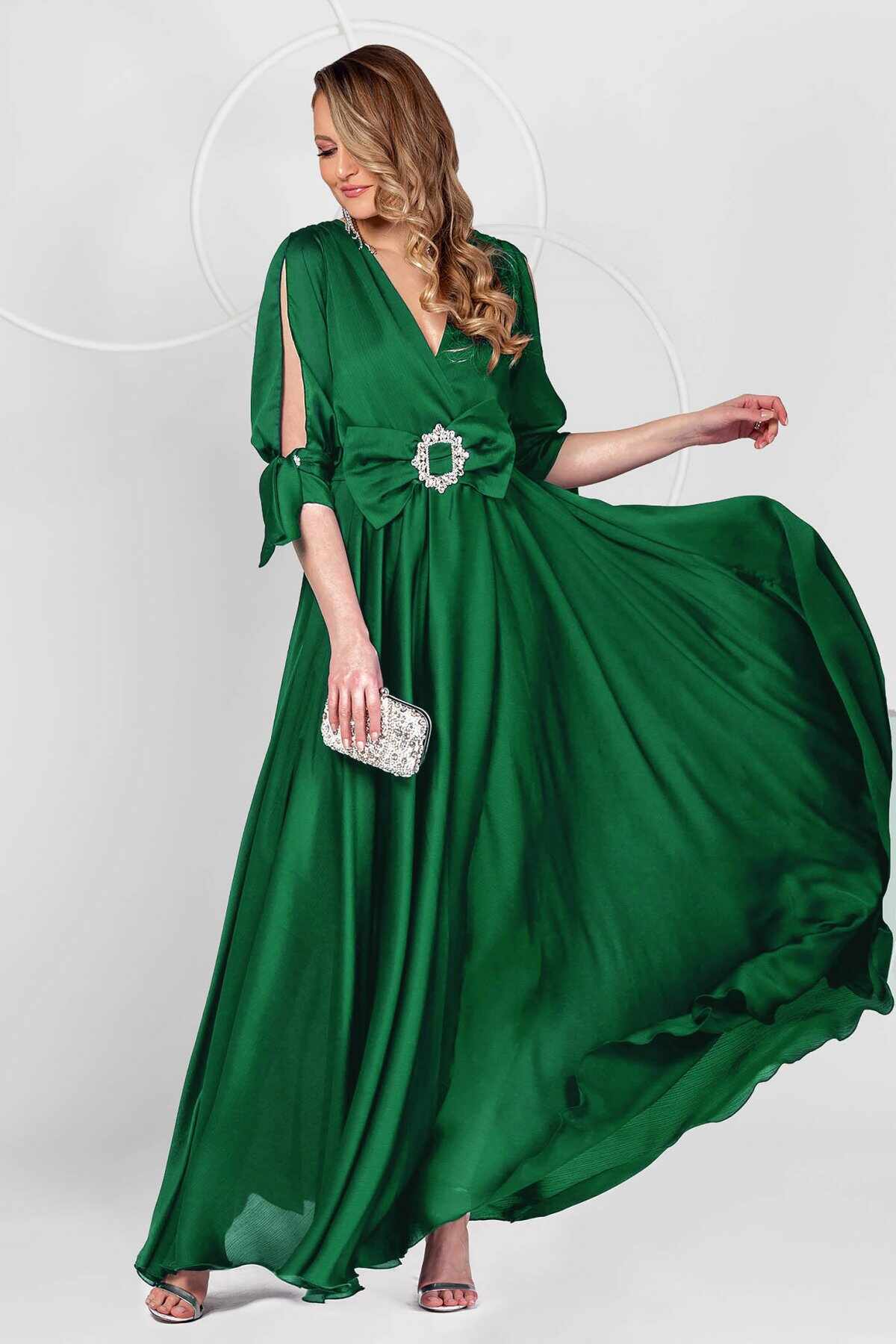 Rochie de ocazie PrettyGirl verde-inchis lunga in clos cu elastic in talie din voal cu maneci decupate